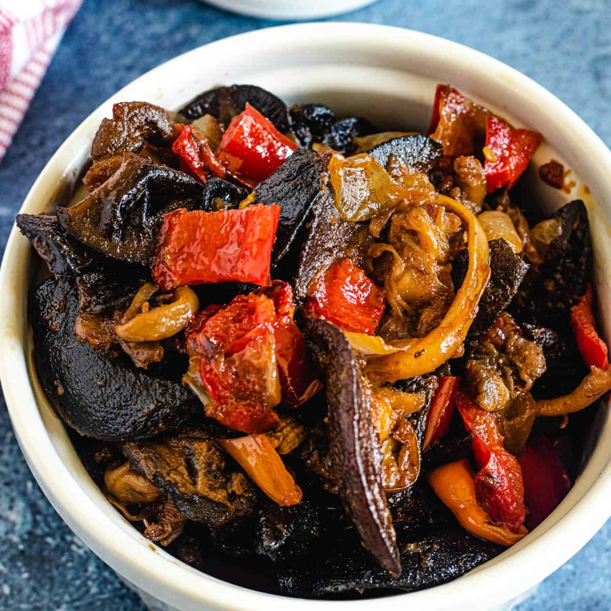 Peppered snail delicacy in rich sauce